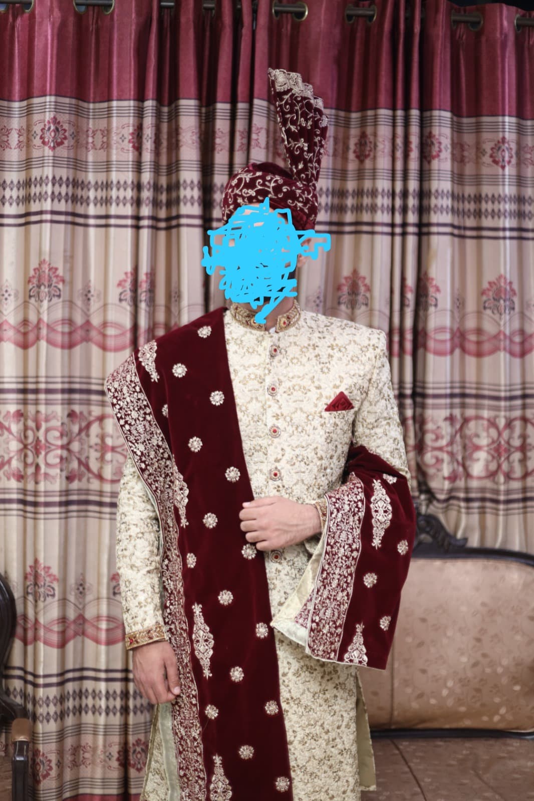 Groom shirwani kula and khussa