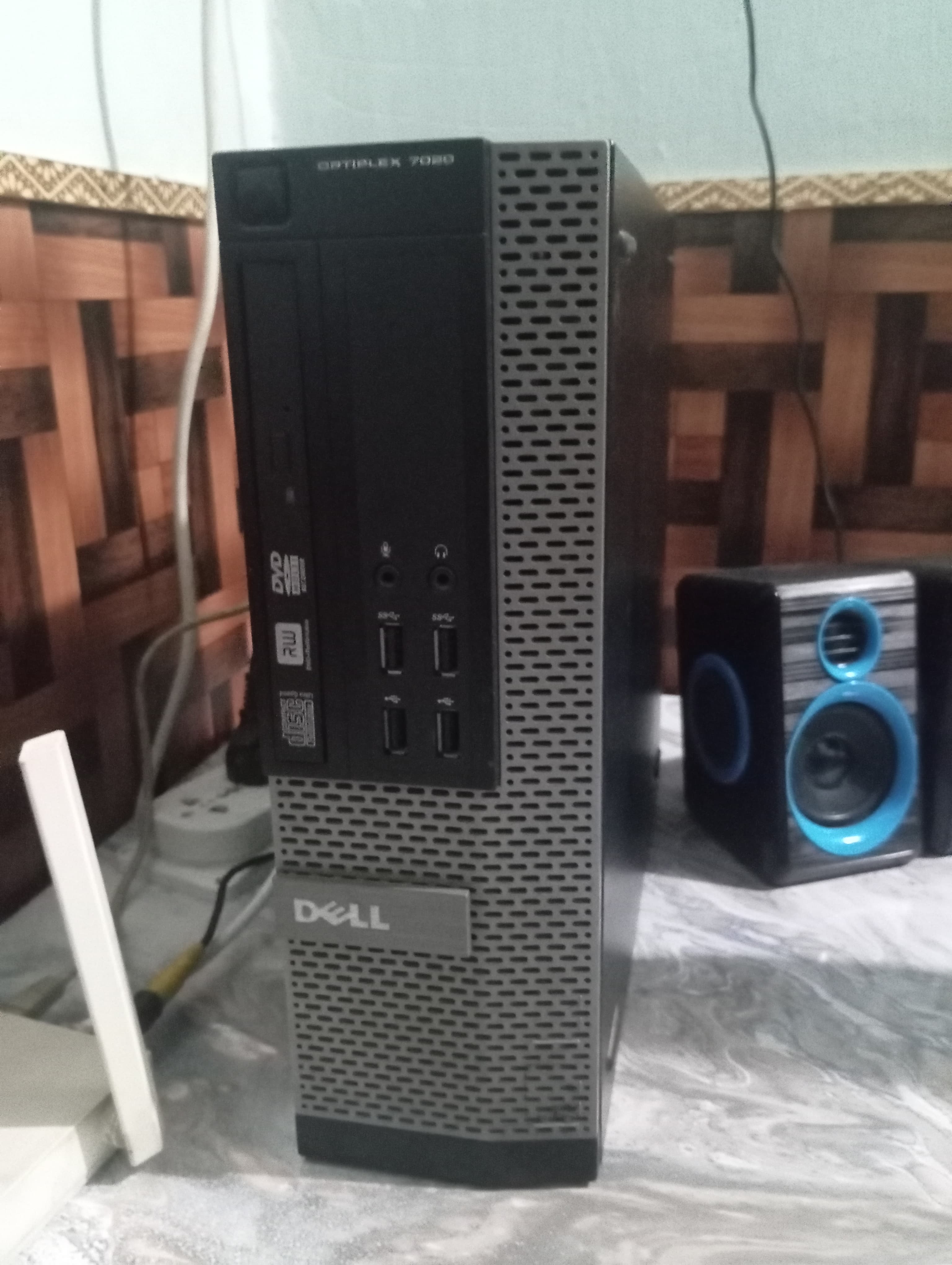 Dell Optiplex 7020 Desktop Intel Ci5 4th Gen with LG 27 inches LED